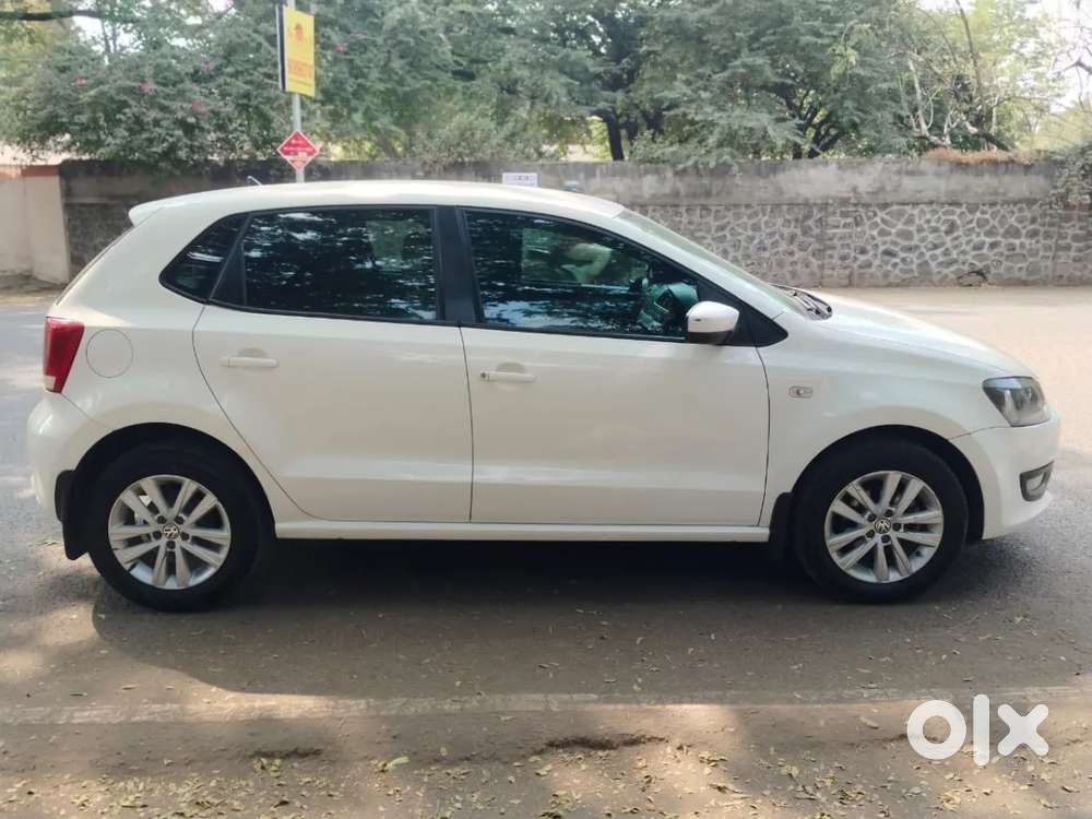 Volkswagen Polo Petrol Highline 1.2l, 2013, Petrol