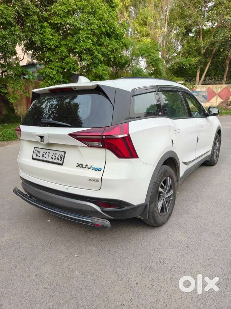Mahindra Xuv700 2.0 Ax 5 Petrol At Str, 2023, Petrol