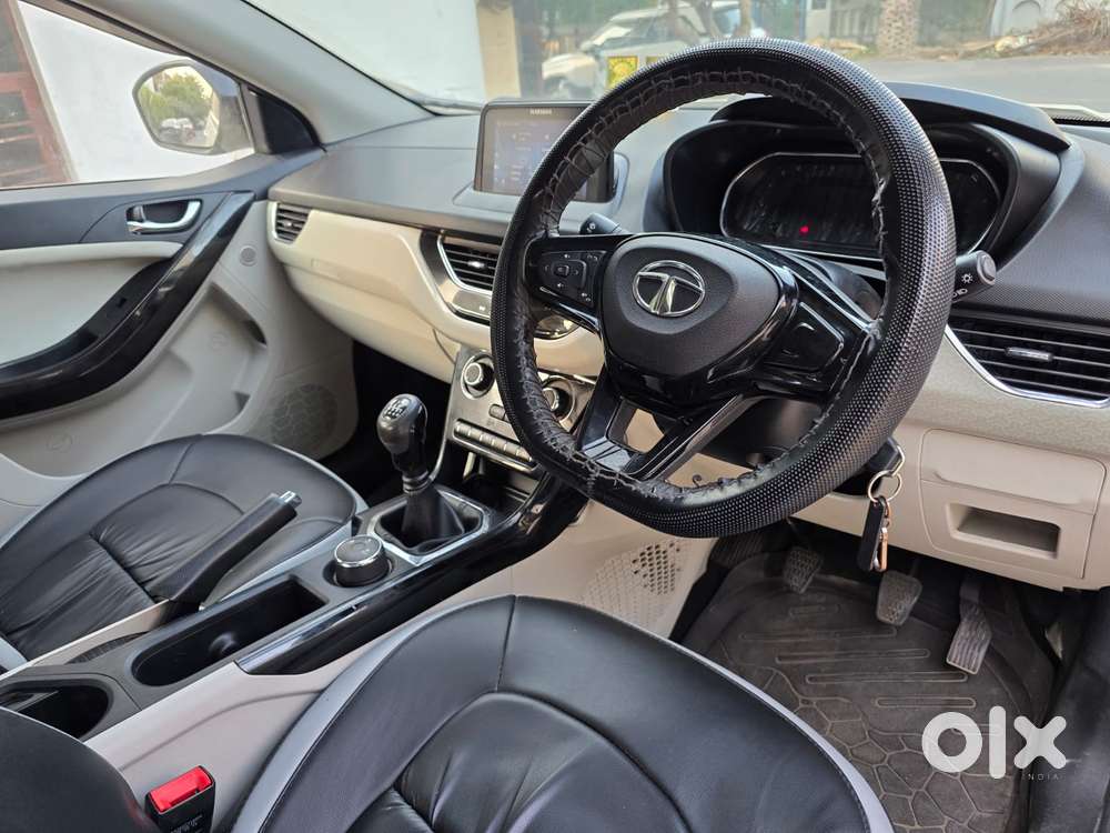 Tata Nexon 1.2 Revotron Xz, 2022, Petrol