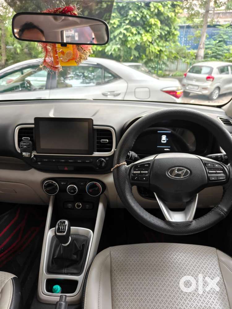Hyundai Venue S Turbo, 2023, Petrol