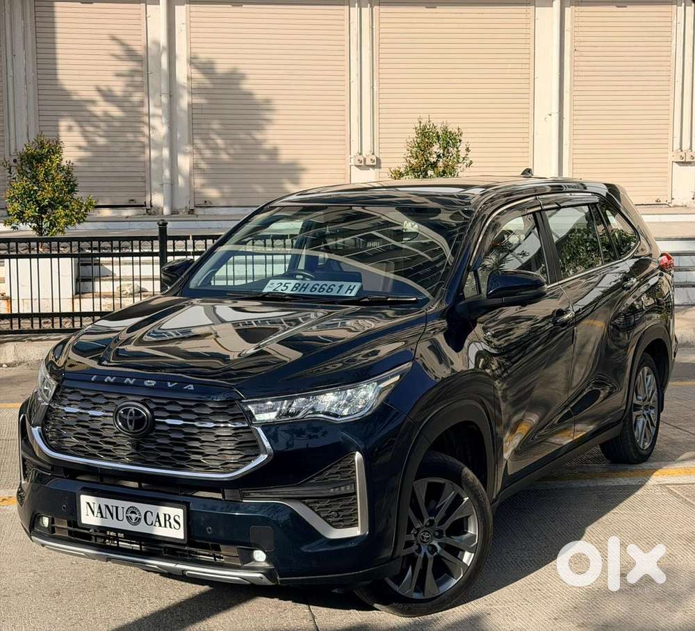 Toyota Innova Hycross 2.0 Zx Hybrid 7 Str, 2025, Petrol