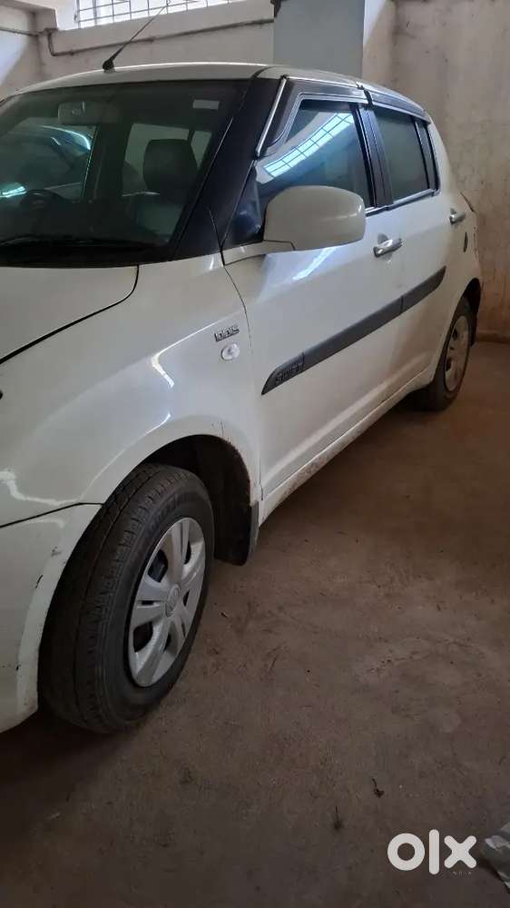 Maruti Suzuki Swift 2008 Petrol 142000 Km