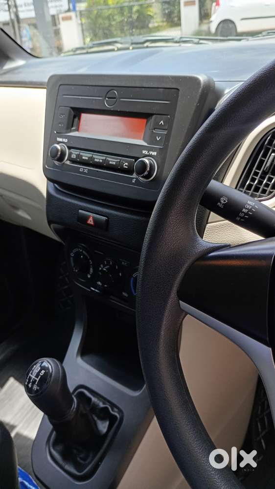 Maruti Suzuki Wagon R Vxi 1.0, 2015, Petrol