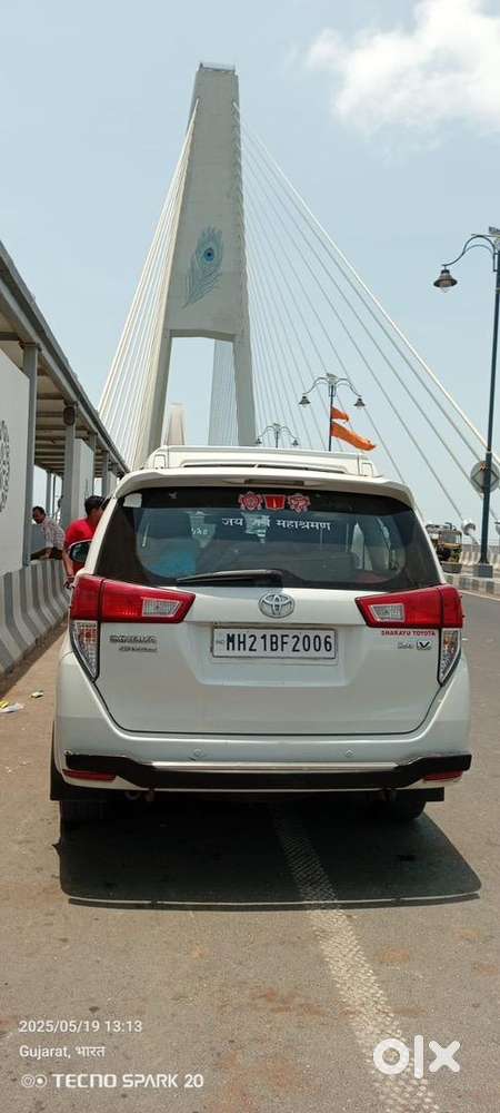 Toyota Innova Crysta 2017 Diesel 226000 Km Driven