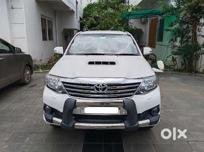 Toyota Fortuner Diesel 2012