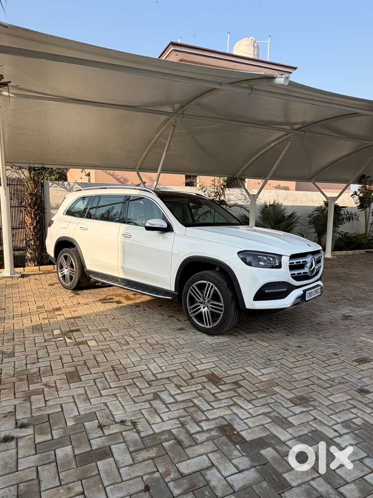 Mercedes-benz Gls 2023 Diesel 27000 Km Driven