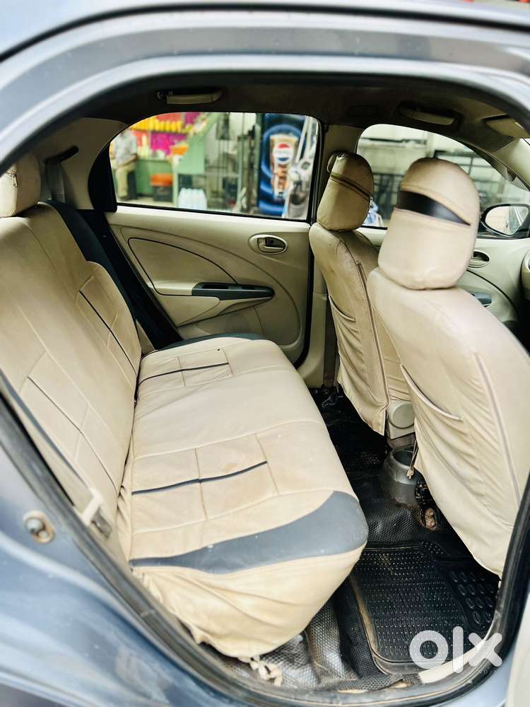 Toyota Etios Liva 2014-2016 V, 2016, Petrol