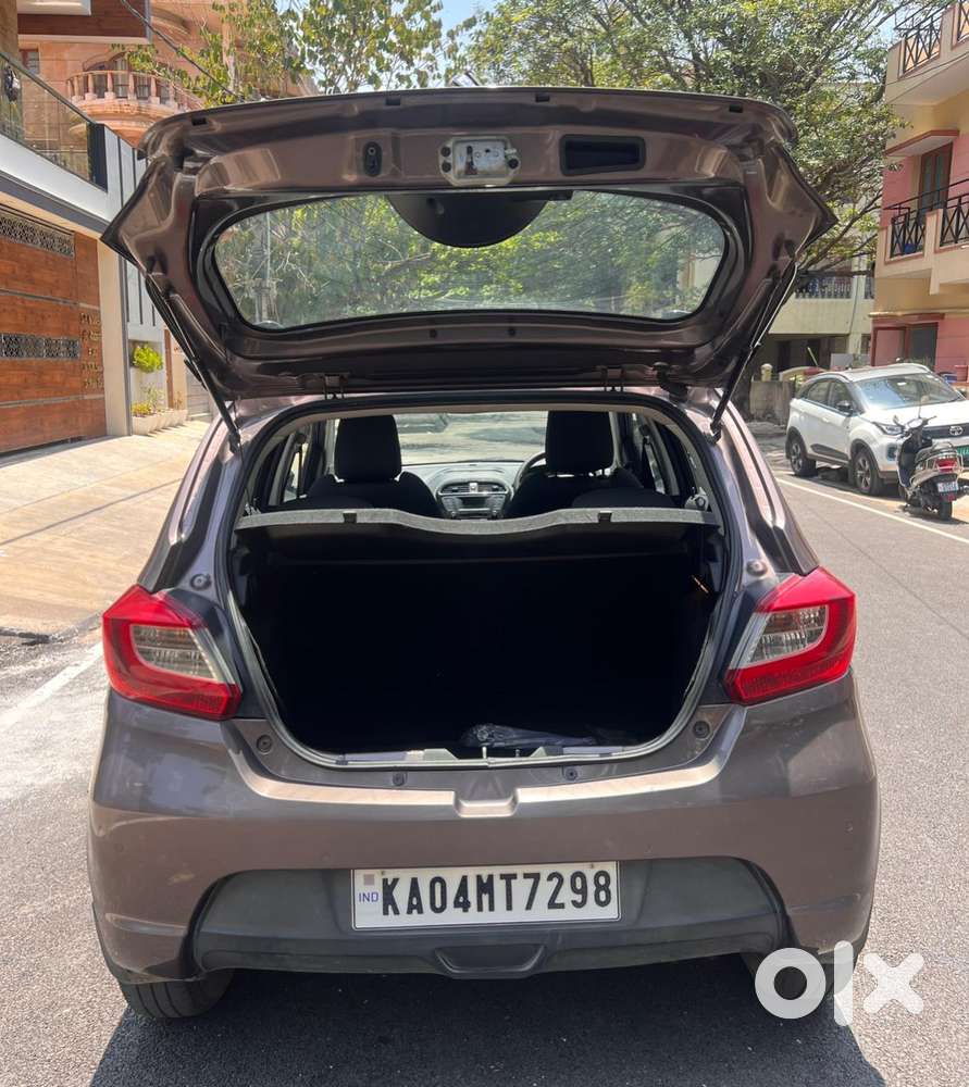 Tata Tiago Xz, 2017, Petrol