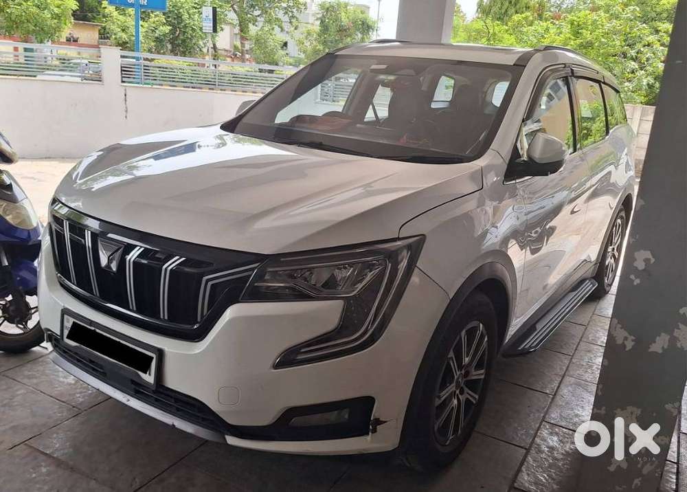Mahindra Xuv700 2.0 Ax 7 Petrol At Luxury Pack Str, 2022, Petrol