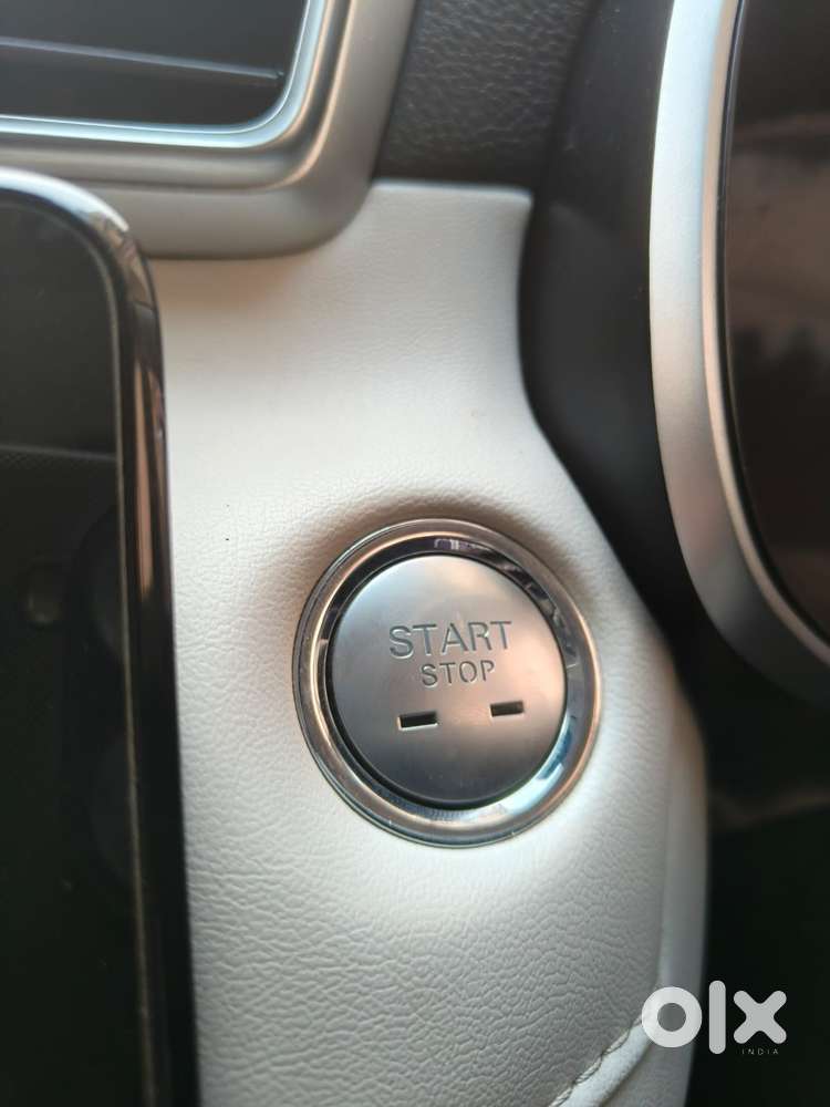 Mg Zs Ev Exclusive Iconic Ivory, 2022, Electric