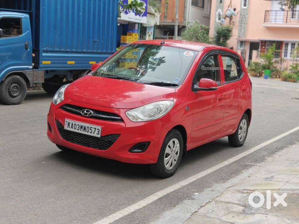 Hyundai I10 Sportz At, 2010, Petrol