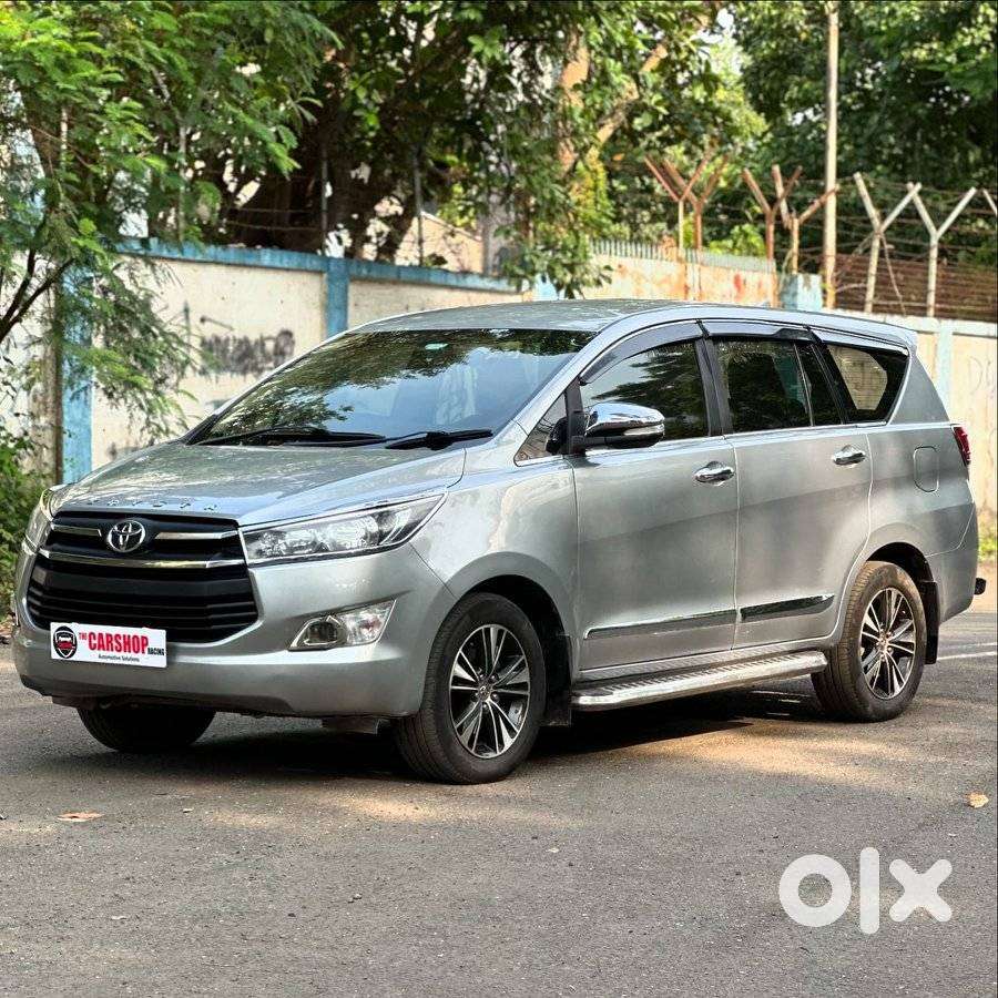 Toyota Innova Crysta 2.8 Gx At, 2016, Diesel
