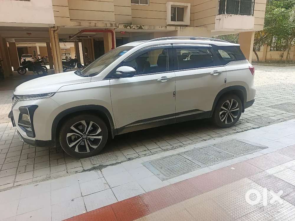 Mg Hector Plus Savvy 2023 Petrol Automatic