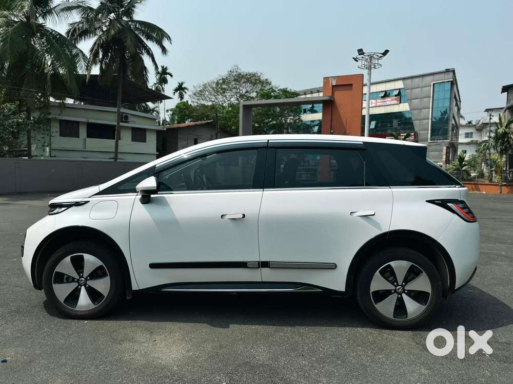 Mg Windsor Ev Essence, 2025, Electric