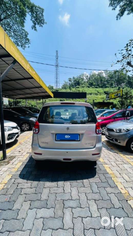 Maruti Suzuki Ertiga Vxi Abs Bs Iv, 2015, Petrol
