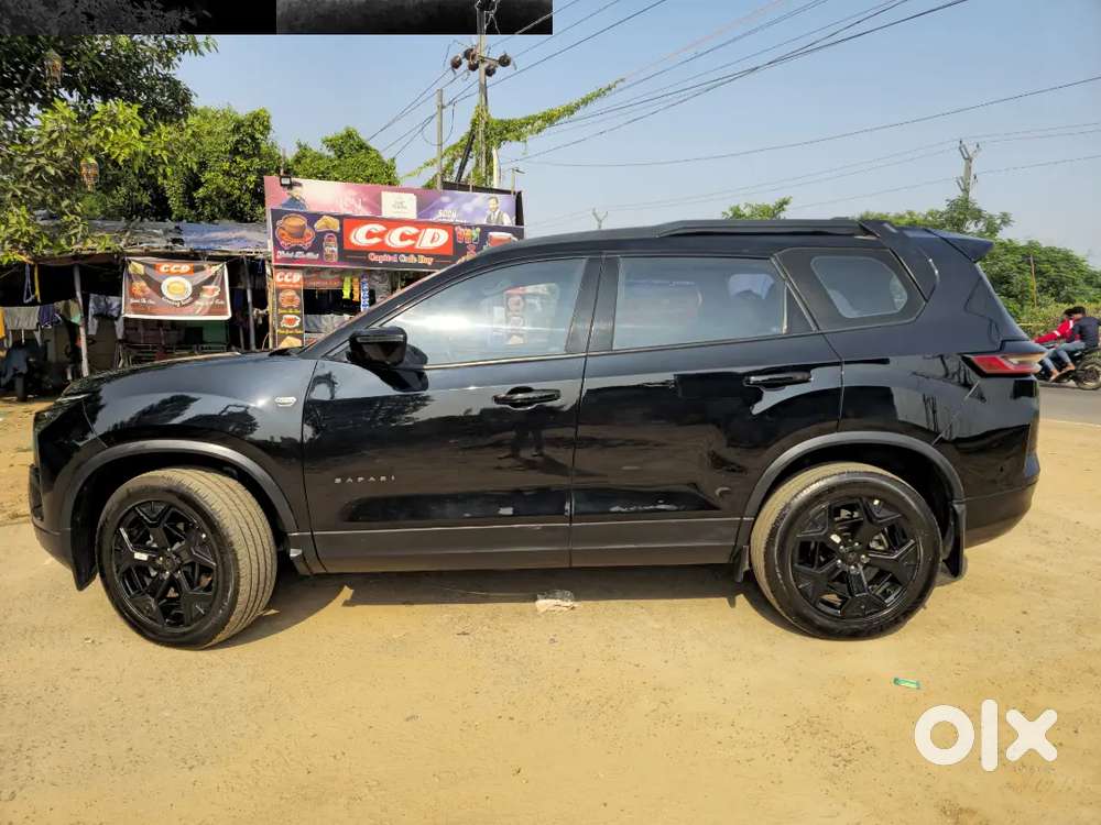 Tata Safari Plus 2025 Diesel Dark Edition