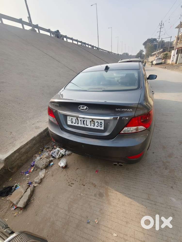 Hyundai Verna Fluidic 2012 Km Driven