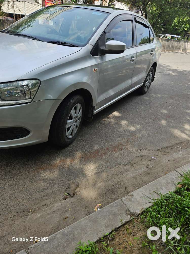 Volkswagen Vento 1.6 Trendline, 2013, Petrol