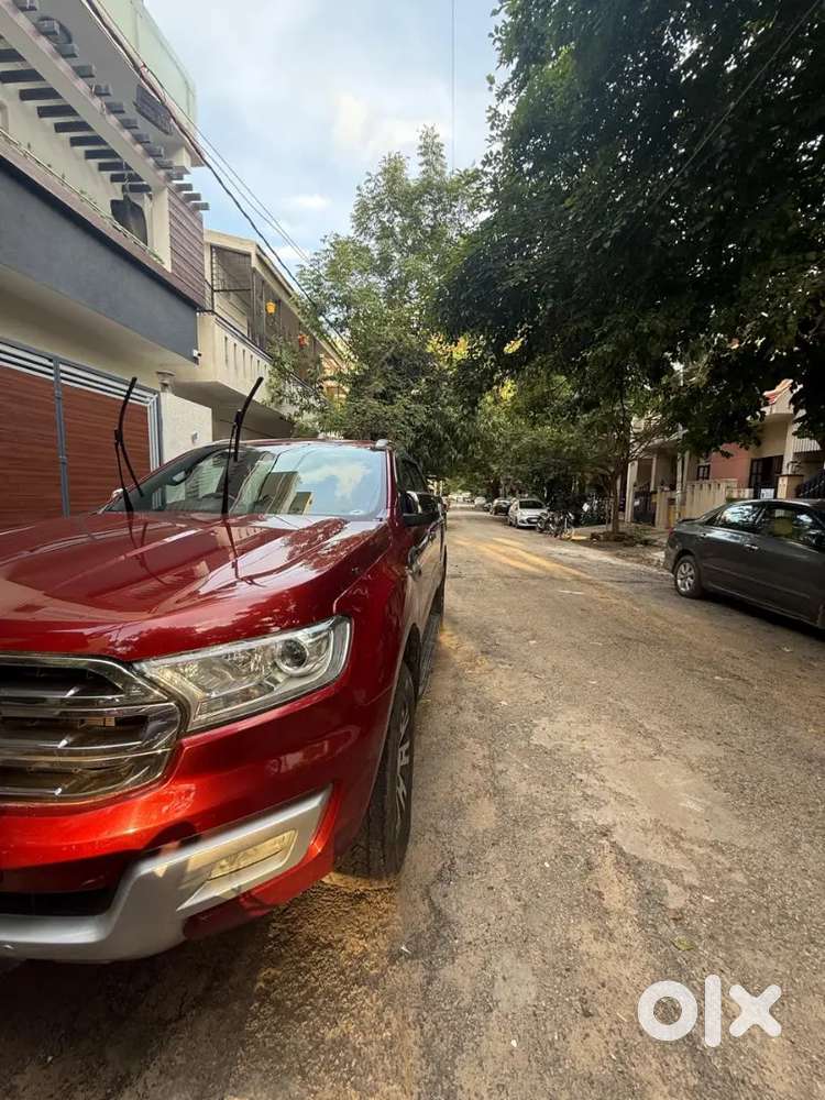 Ford Endeavour 3.2 Titanium 2017
