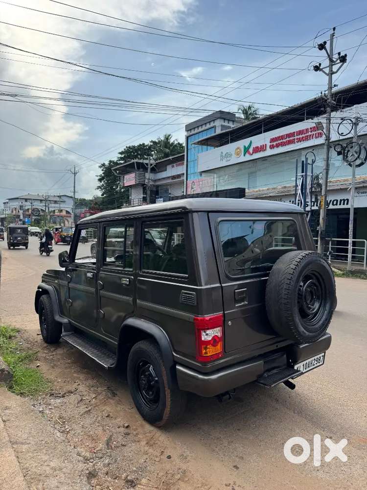 Mahindra Bolero Slx 2011