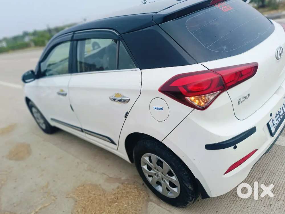 Hyundai Elite I20 2017 Diesel 100000 Km Driven
