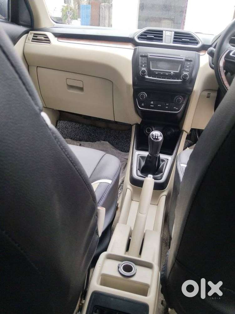 Maruti Suzuki Dzire 1.2 Zxi, 2018, Petrol