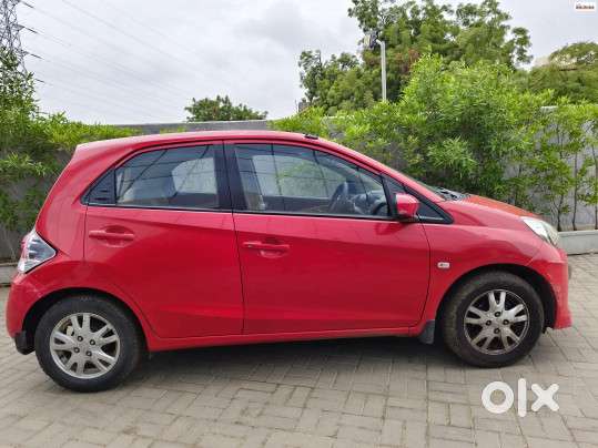 Honda Brio V Mt, 2012, Petrol