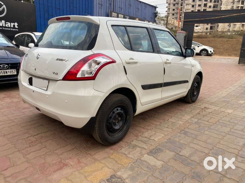 Maruti Suzuki Swift, 2013, Petrol