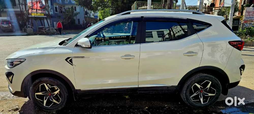 Mg Astor 2022 Petrol Well Maintained