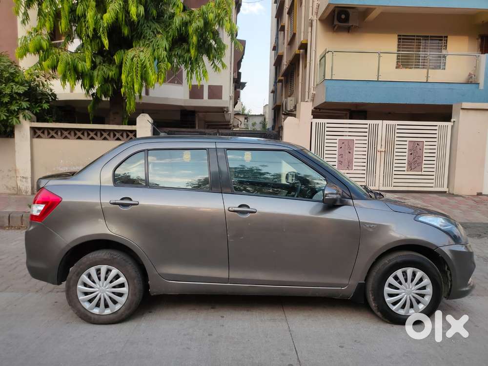 Maruti Suzuki Swift Dzire Vxi(o) Mt, 2017, Petrol