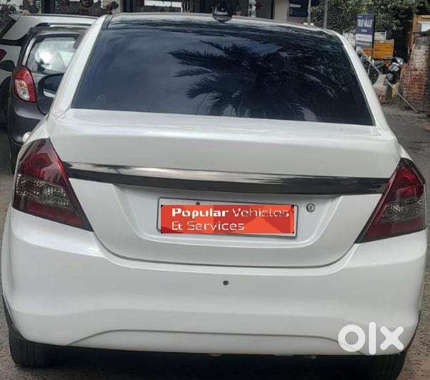 Maruti Suzuki Dzire 1.2 Vxi, 2016, Petrol