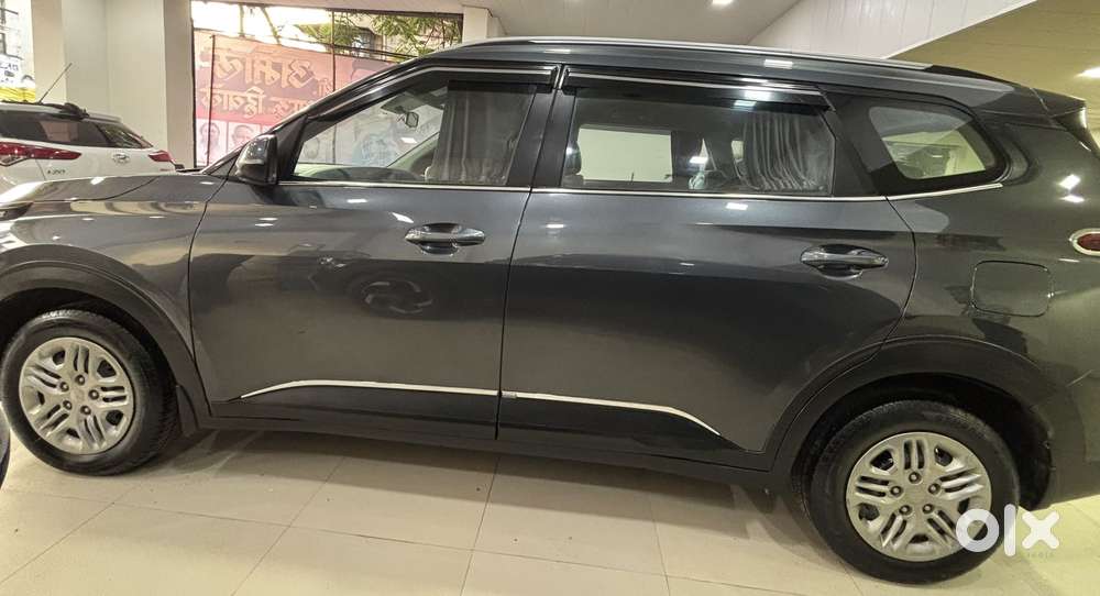 Kia Carens 1.4 Prestige 7 Str, 2022, Petrol