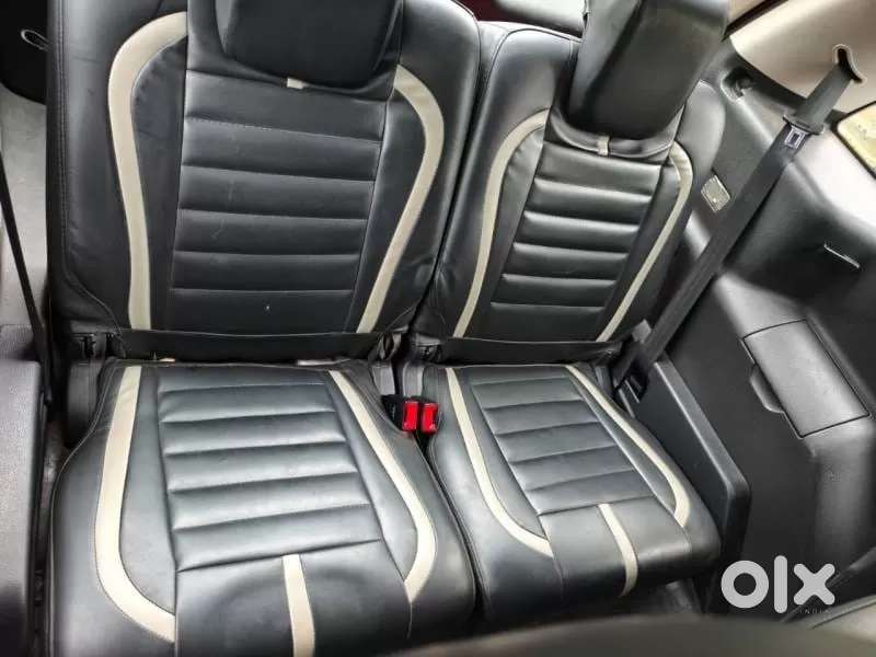 Tata Hexa 2.2 Xe 4x2 7 Str, 2018, Diesel