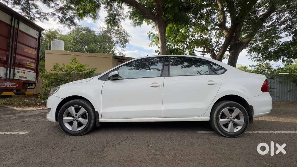Skoda Rapid Diesel Automatic  White  Well Maintained  Tn37