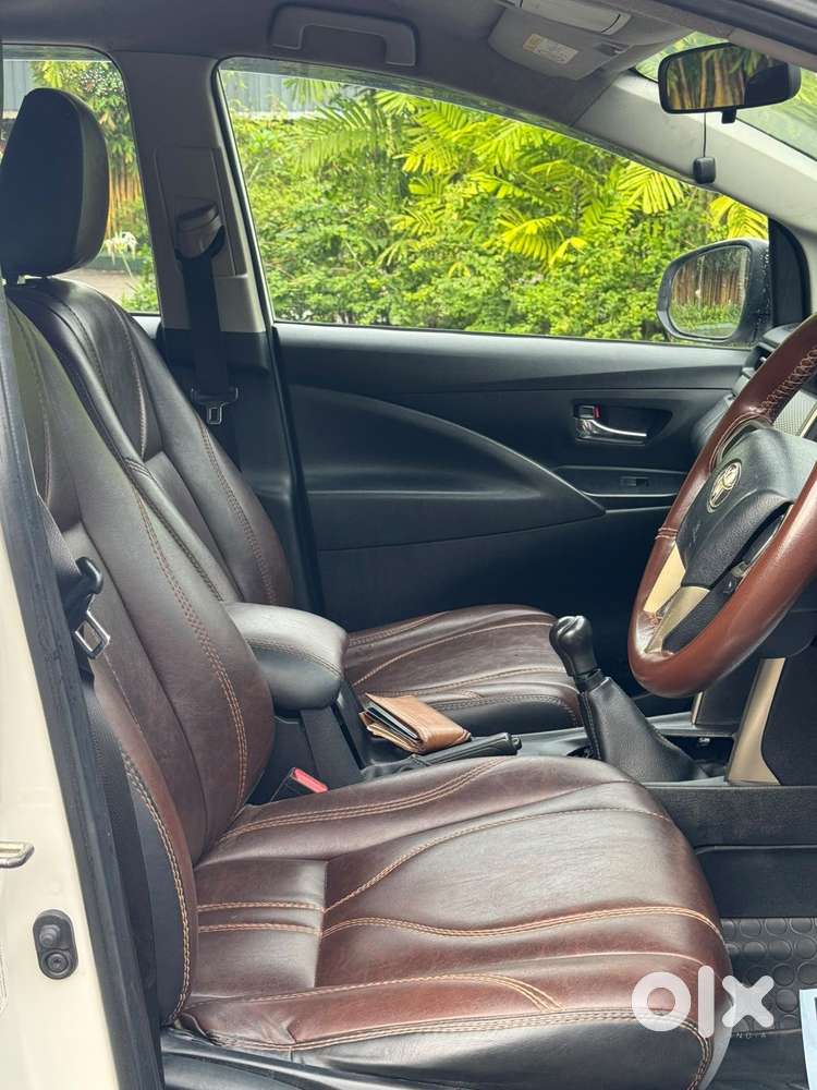 Toyota Innova Crysta 2.4 G Mt, 2018, Diesel