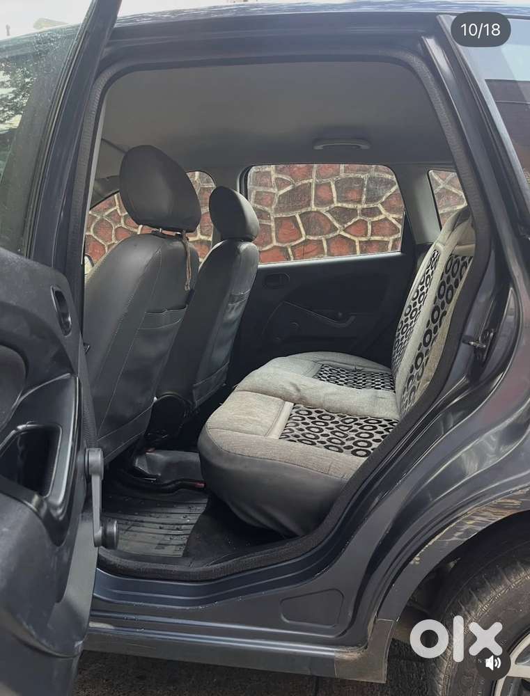 Ford Figo Petrol 2011