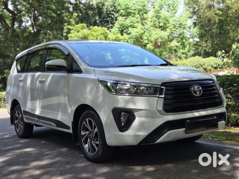 Toyota Innova Crysta [2020-ongoing] 2.7 Gx At 7 Str, 2022, Petrol