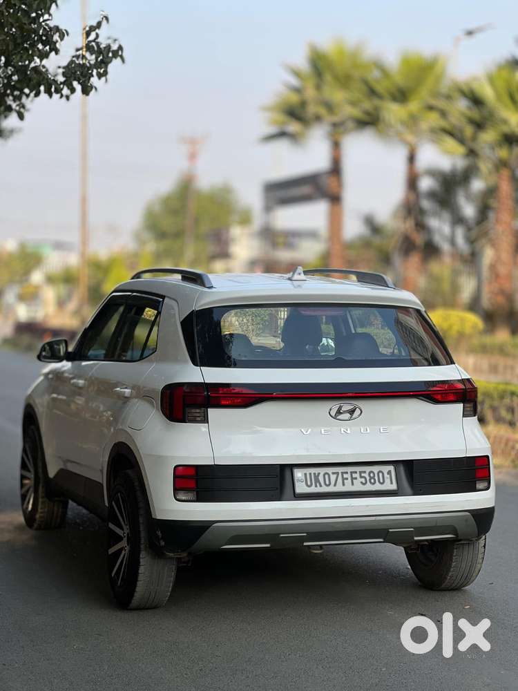 Hyundai Venue S 1.2 Petrol, 2022, Petrol