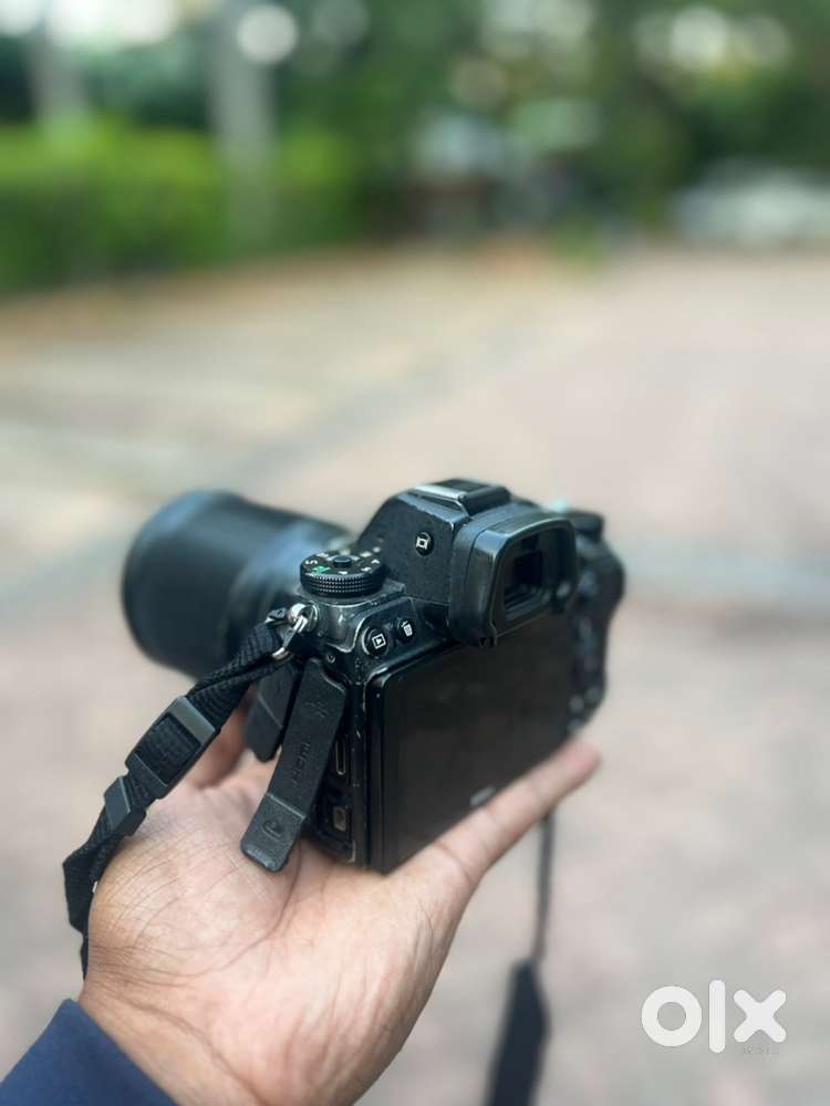 Nikon Z6 2 and Nikkor 35mm&85mm 1.8 Lens