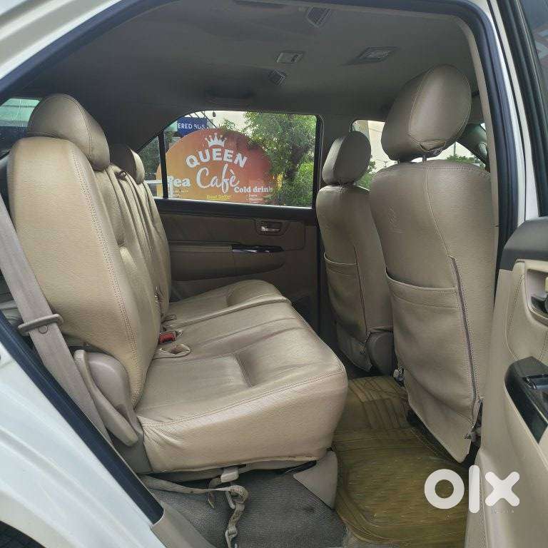 Toyota Fortuner 3.0 4x2 Automatic, 2013, Diesel