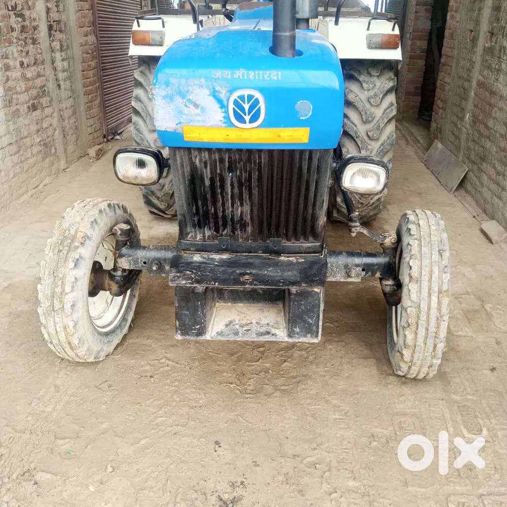 ट्रैक्टर बेचना है