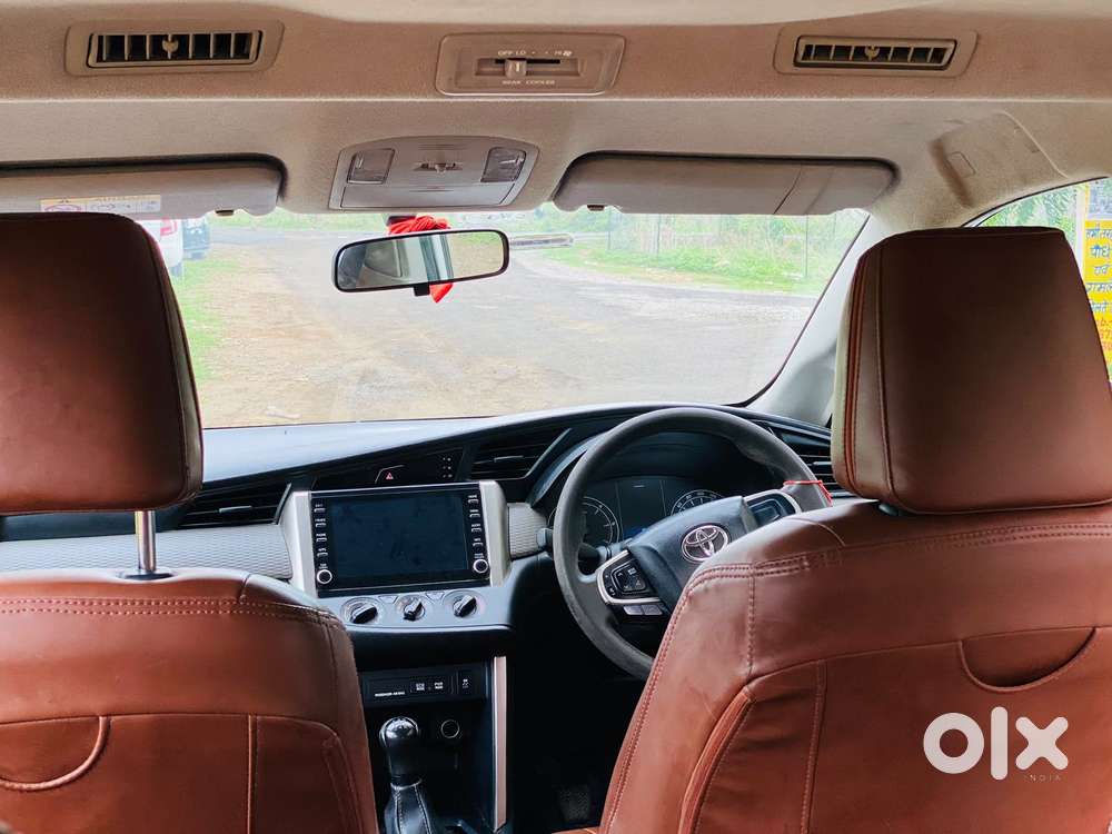 Toyota Innova Crysta [2020-ongoing] 2.4 Gx 7 Str, 2023, Diesel