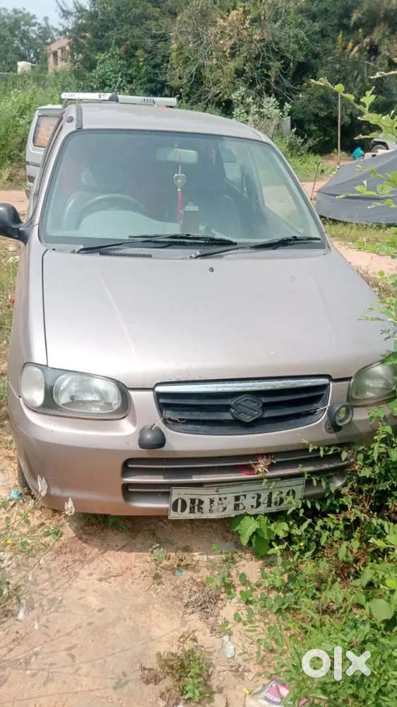 Maruti Suzuki 1000 Ac 2001