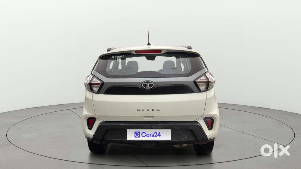 Tata Nexon 1.2 Revotron Xm (s), 2021, Petrol