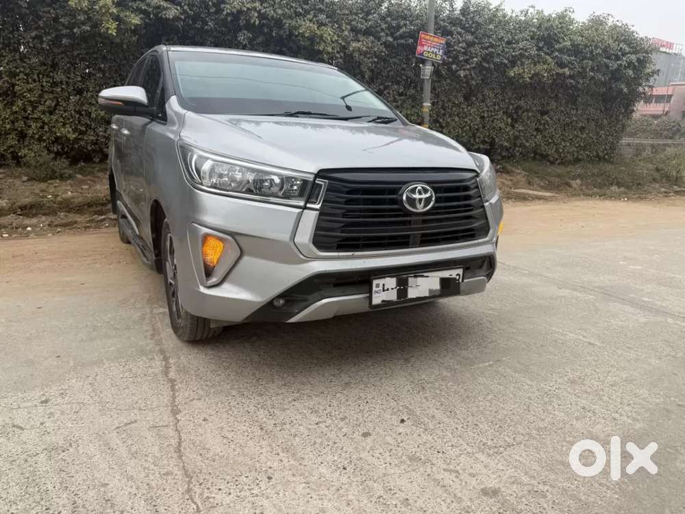 Toyota Innova Crysta [ ] 2.4 Gx At 7 Str, 2022, Diesel