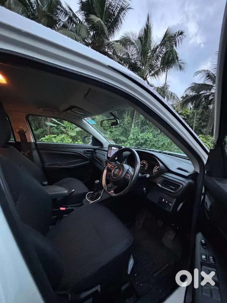 Maruti Suzuki Brezza  2024 First Owner
