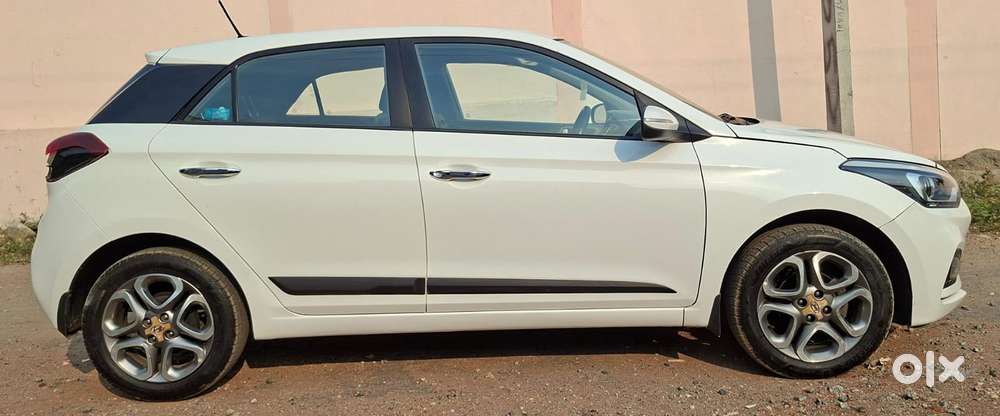 Hyundai I20 Asta (o) 1.2 Mt, 2018, Petrol