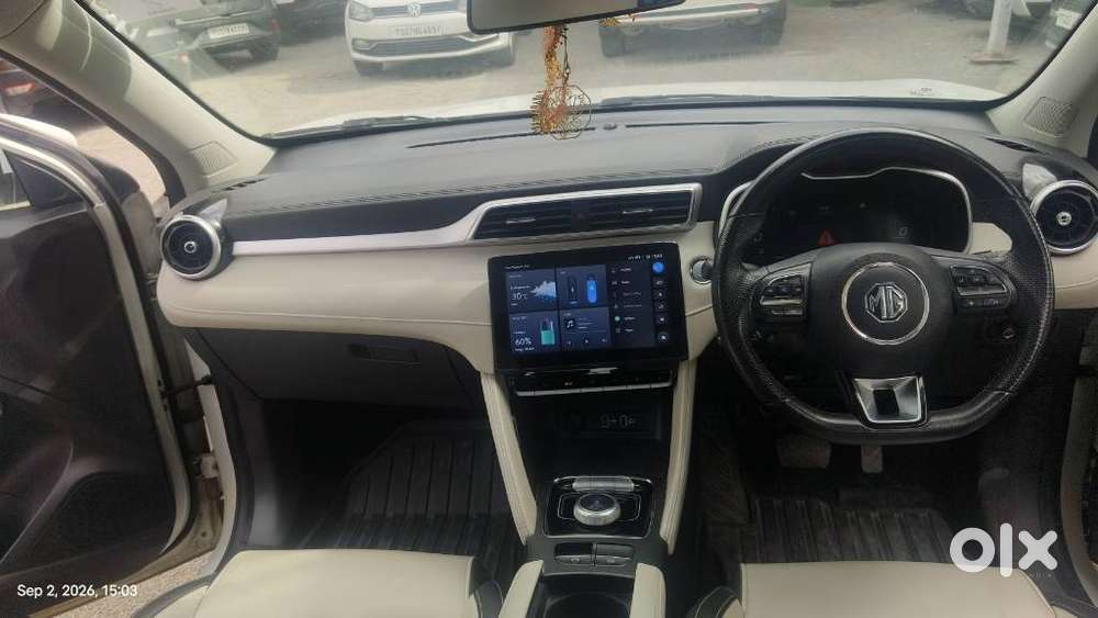 Mg Zs Ev Exclusive Iconic Ivory, 2023, Electric