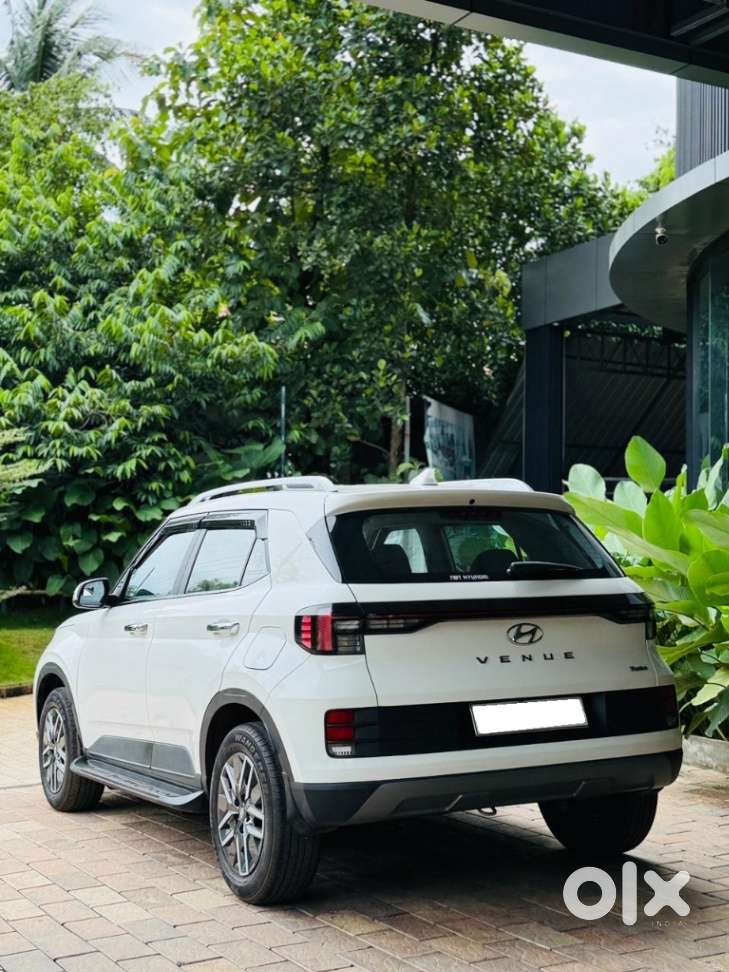 Hyundai Venue 1.0 S (o) Turbo Imt, 2022, Petrol