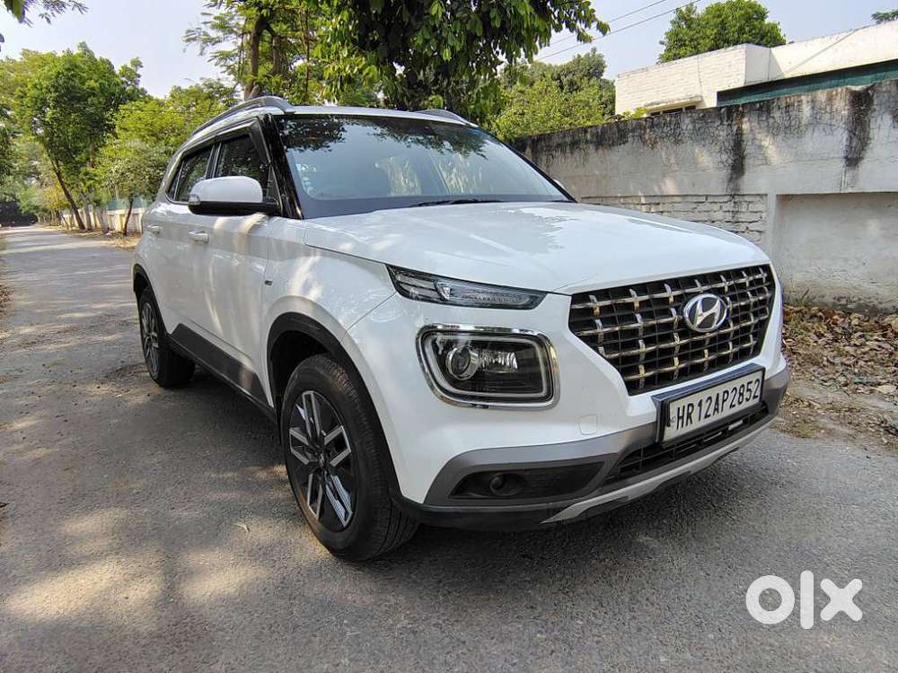 Hyundai Venue 1.0 Sx Turbo Imt, 2022, Petrol
